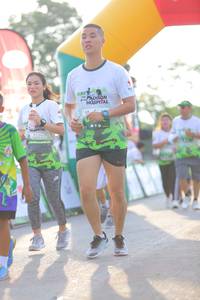 BIB: 
                            <button type="button" onclick="openModal(3652372)" class="btn btn-primary btn-sm float-right btn-popup" data-toggle="modal" data-target=".modal-high-quality">
                        <i class="fas fa-shopping-cart"></i> Add to Cart
                    </button>
                                            <button type="button" onclick="isThisMe(3652372, true)" class="btn btn-success btn-sm float-right btn-popup btn-isme hidden" data-toggle="tooltip" data-placement="bottom" title="นี่คือรูปของคุณใช่ไหม คลิกที่นี่เพื่อเอาเข้าอัลบั้ม">
                        <i class="fas fa-plus"></i> Add to album
                    </button>
                    <button type="button" onclick="isThisMe(3652372, false)" class="btn btn-warning btn-sm float-right btn-popup btn-isnotme hidden">
                        <i class="fas fa-ban"></i> Remove from album
                    </button>